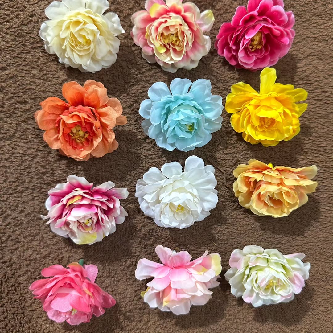 Beautiful Artificial Flowers Arrangement by Balaji Beads & Flowers Mumbai